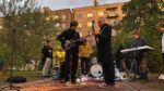Музика, пам’ять та боротьба: як у Запоріжжі гуртуються для порятунку скверу Тарасова