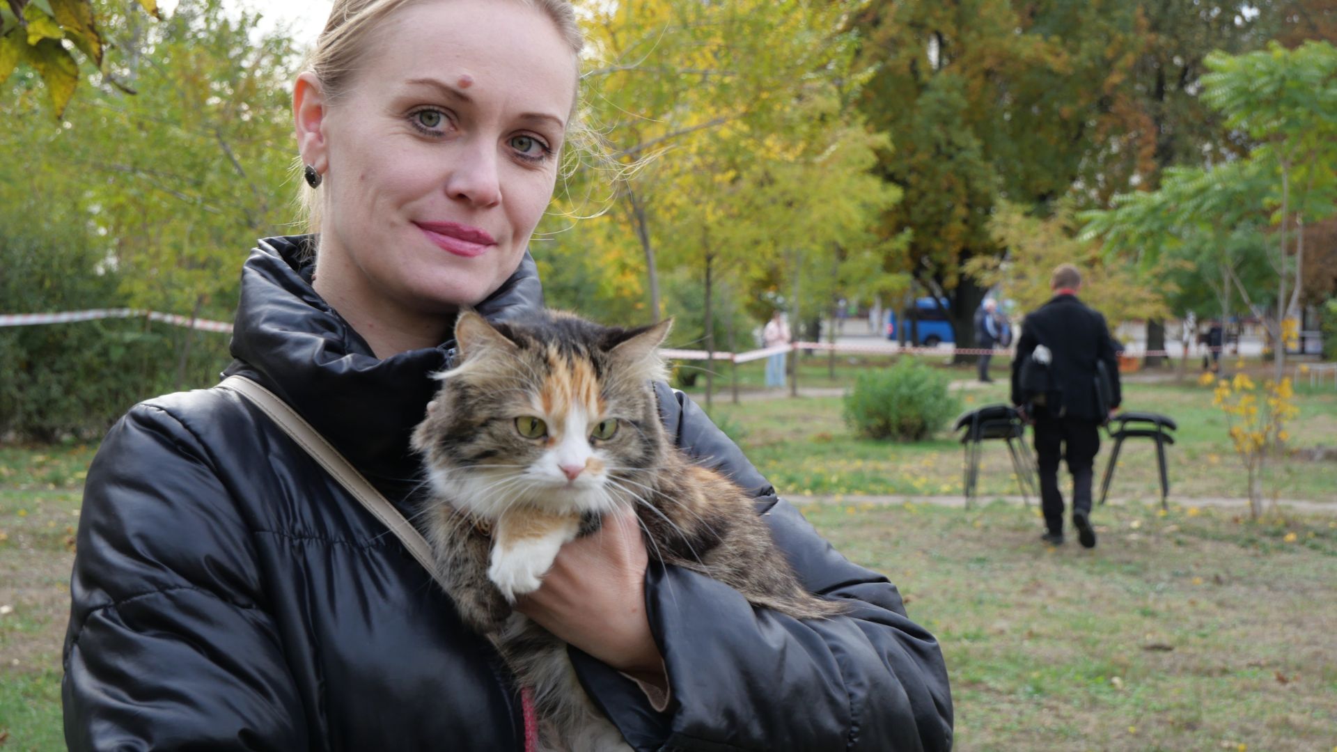 Тепло сердець і лап: у сквері Тарасова відбувся благодійний захід у підтримку притулку «Шанс»